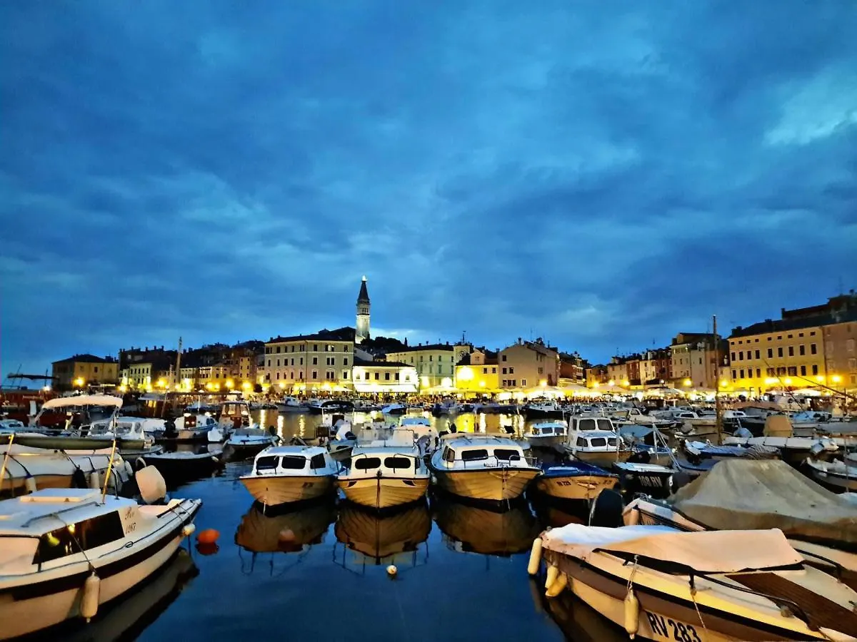 Oh La La Apartment Old Town Rovinj 0*,